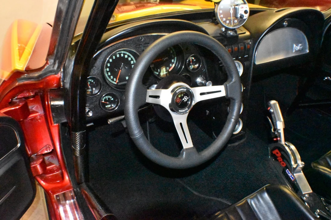 1966 Chevrolet Corvette C2 - Image 17 of 31