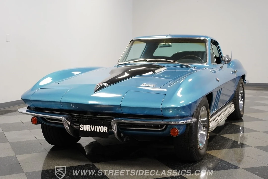 1966 Chevrolet Corvette C2 - Image 19 of 21
