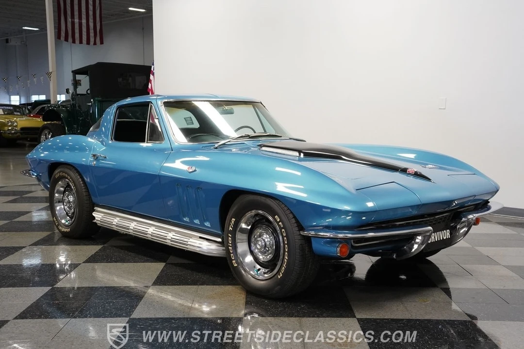 1966 Chevrolet Corvette C2 - Image 17 of 21