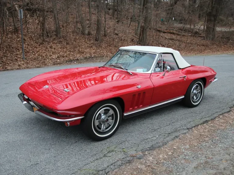 1966 Chevrolet Corvette C2 - Image 2 of 10