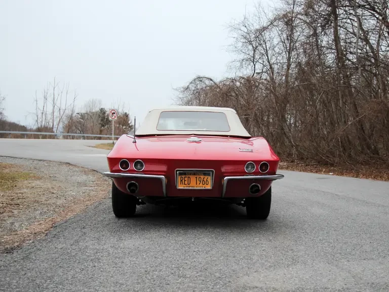 1966 Chevrolet Corvette C2 - Image 8 of 10