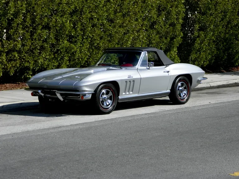 1966 Chevrolet Corvette C2 - Image 19 of 28