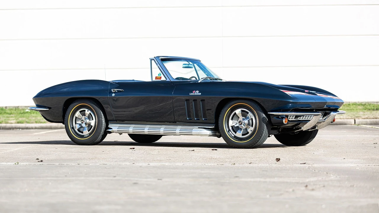 1966 Chevrolet Corvette C2 427 - Image 6 of 31