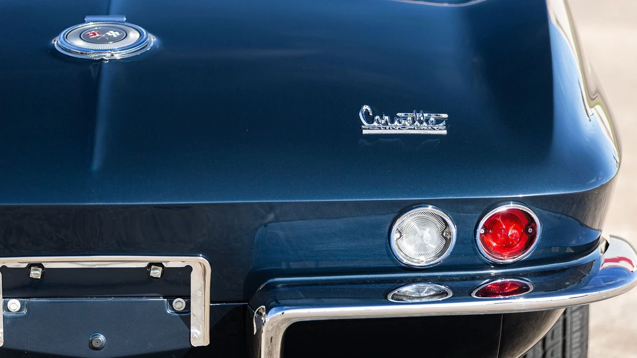 1966 Chevrolet Corvette C2 427 - Image 13 of 31