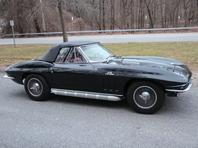 1966 Chevrolet Corvette C2 - Image 2 of 10