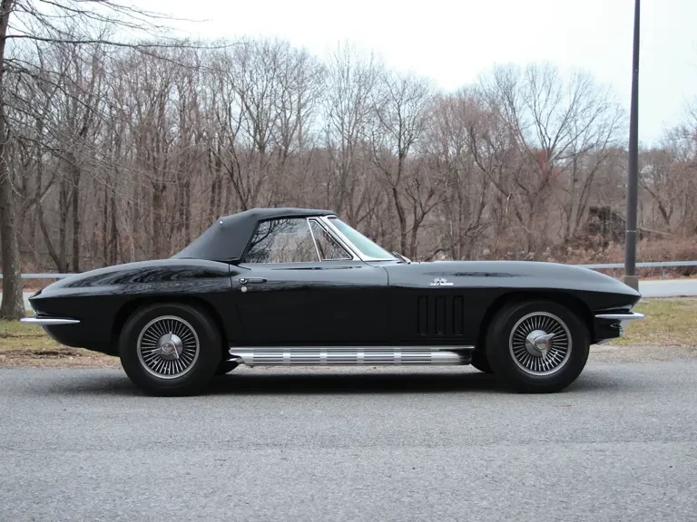 1966 Chevrolet Corvette C2 - Image 10 of 10