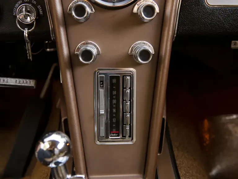 1966 Chevrolet Corvette C2 - Image 26 of 31