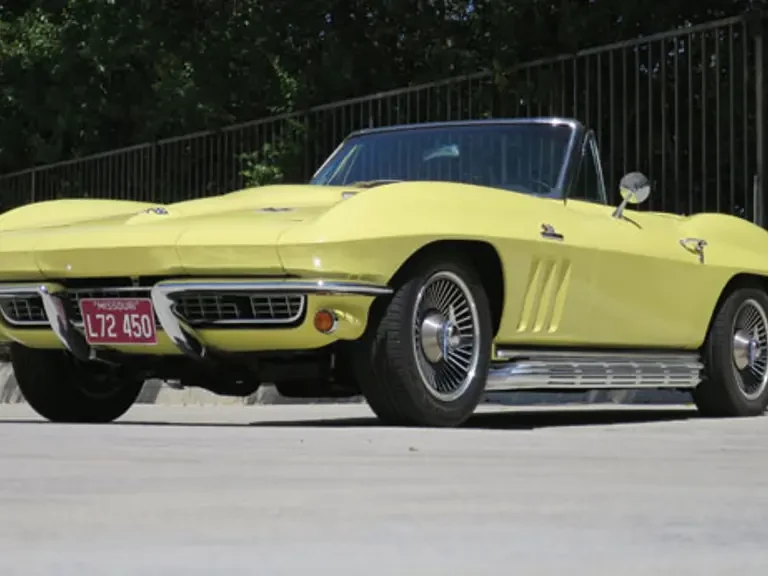 1966 Chevrolet Corvette C2 - Image 2 of 2