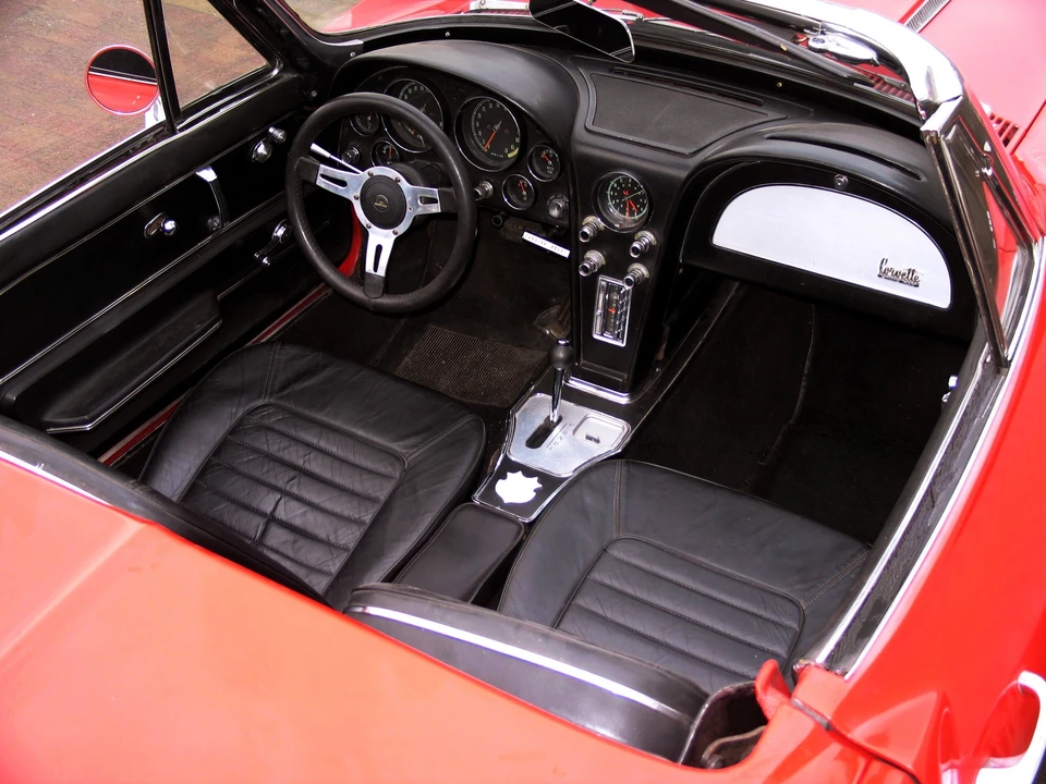 1966 Chevrolet Corvette C2 - Image 4 of 5