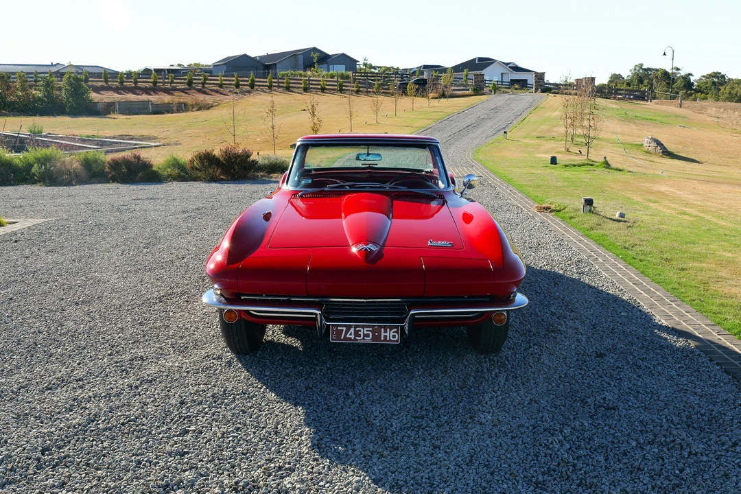 1966 Chevrolet Corvette C2 - Image 9 of 21