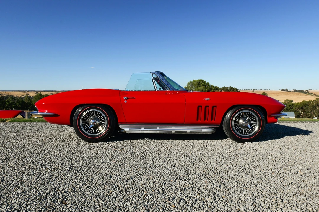 1966 Chevrolet Corvette C2 - Image 12 of 21
