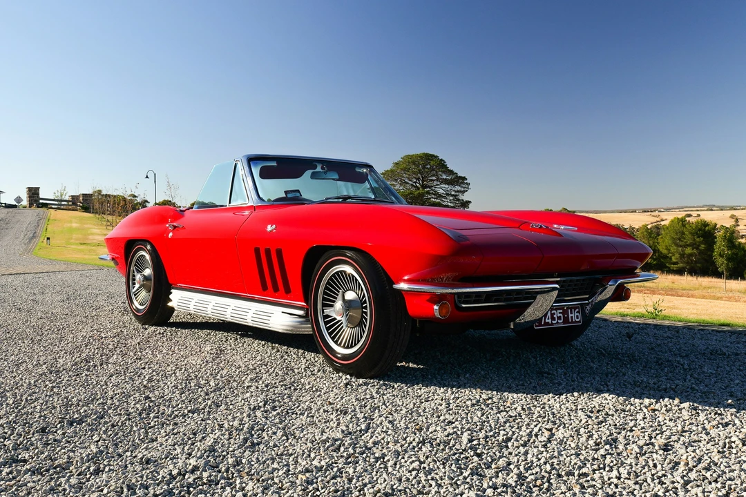 1966 Chevrolet Corvette C2 - Image 3 of 21
