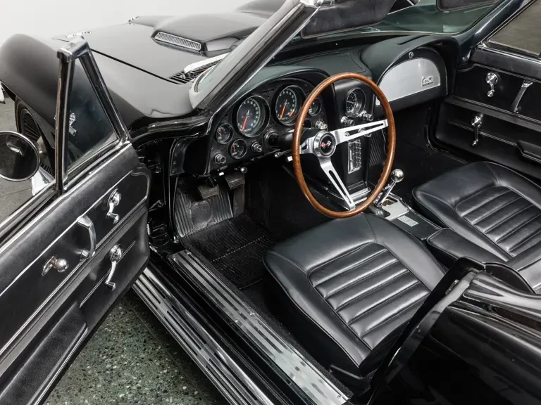1966 Chevrolet Corvette C2 - Image 11 of 31