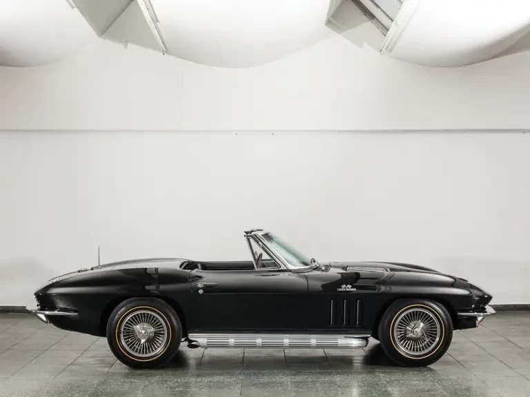 1966 Chevrolet Corvette C2 - Image 6 of 31