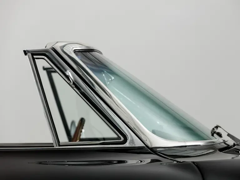 1966 Chevrolet Corvette C2 - Image 23 of 31