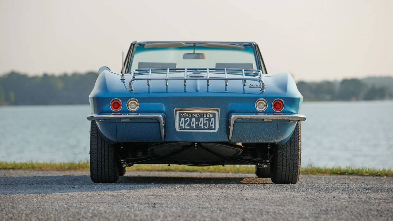 1966 Chevrolet Corvette C2 - Image 3 of 31