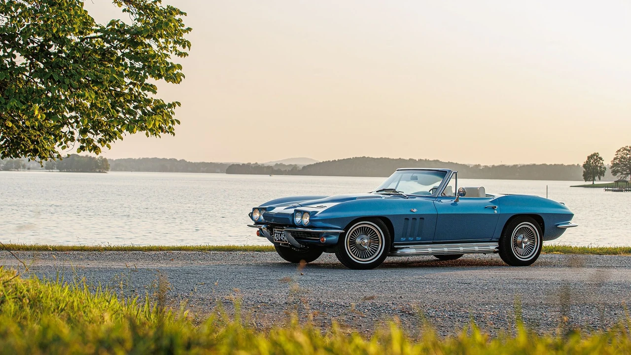 1966 Chevrolet Corvette C2 - Image 13 of 31