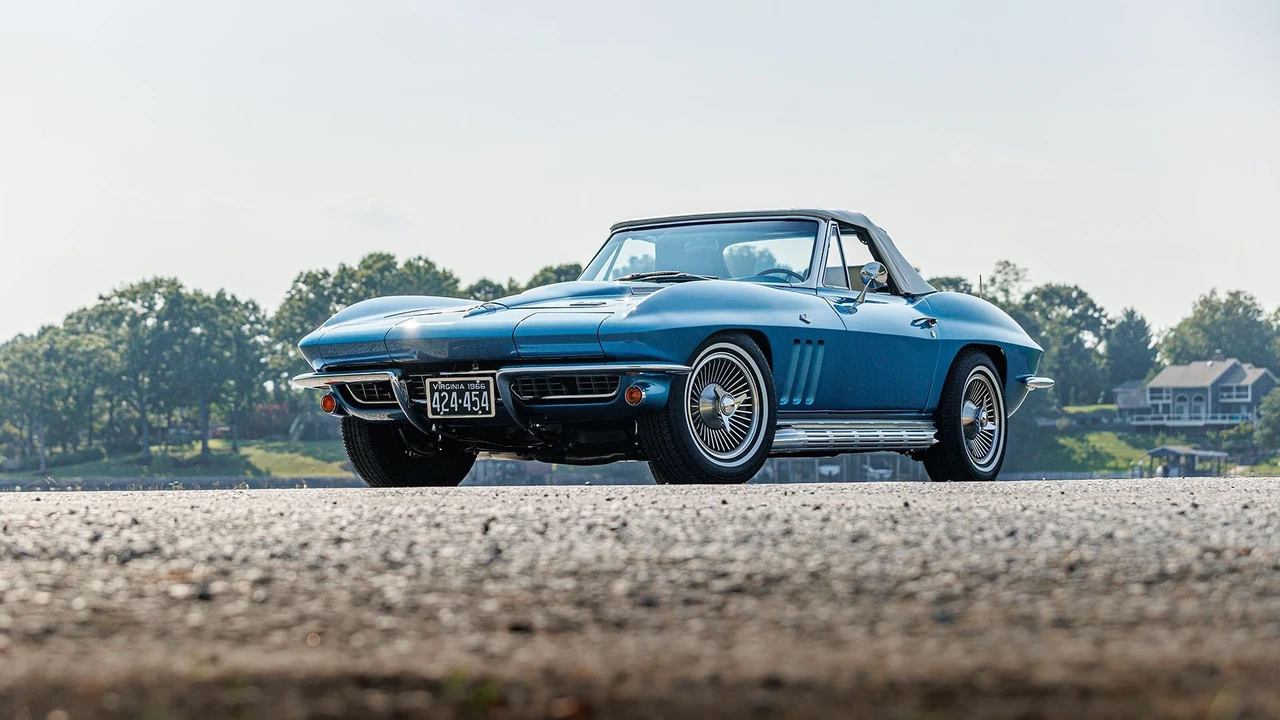 1966 Chevrolet Corvette C2 - Image 20 of 31