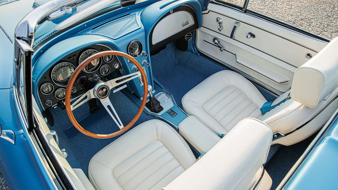 1966 Chevrolet Corvette C2 - Image 8 of 31