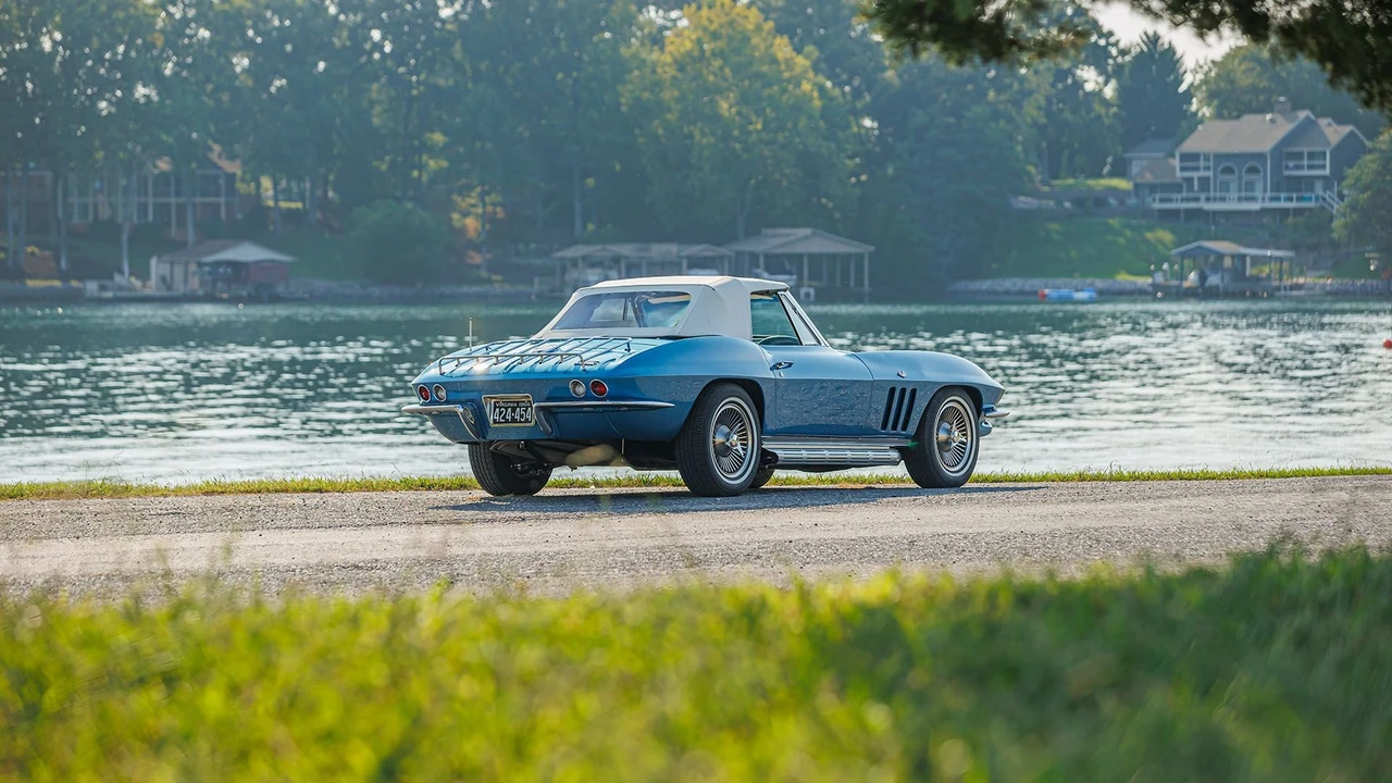 1966 Chevrolet Corvette C2 - Image 25 of 31