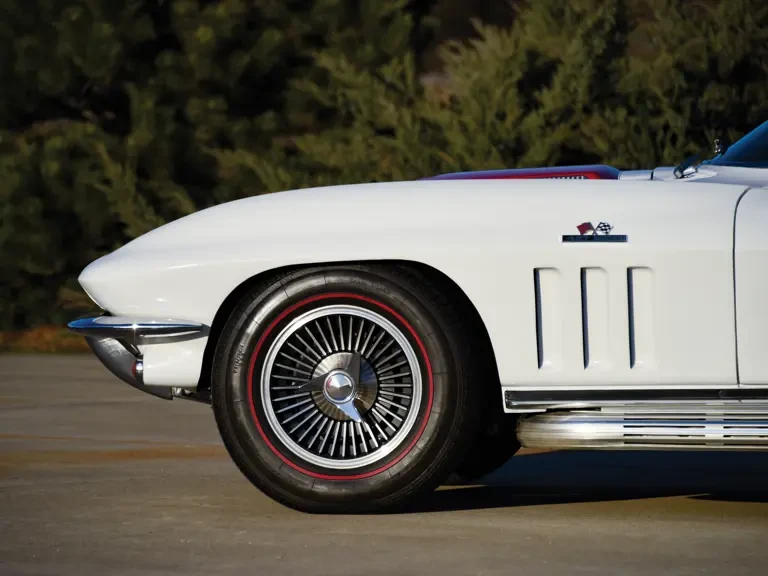 1966 Chevrolet Corvette C2 - Image 17 of 31