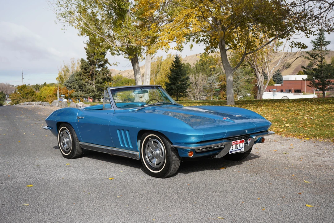 1966 Chevrolet Corvette C2 - Image 3 of 31
