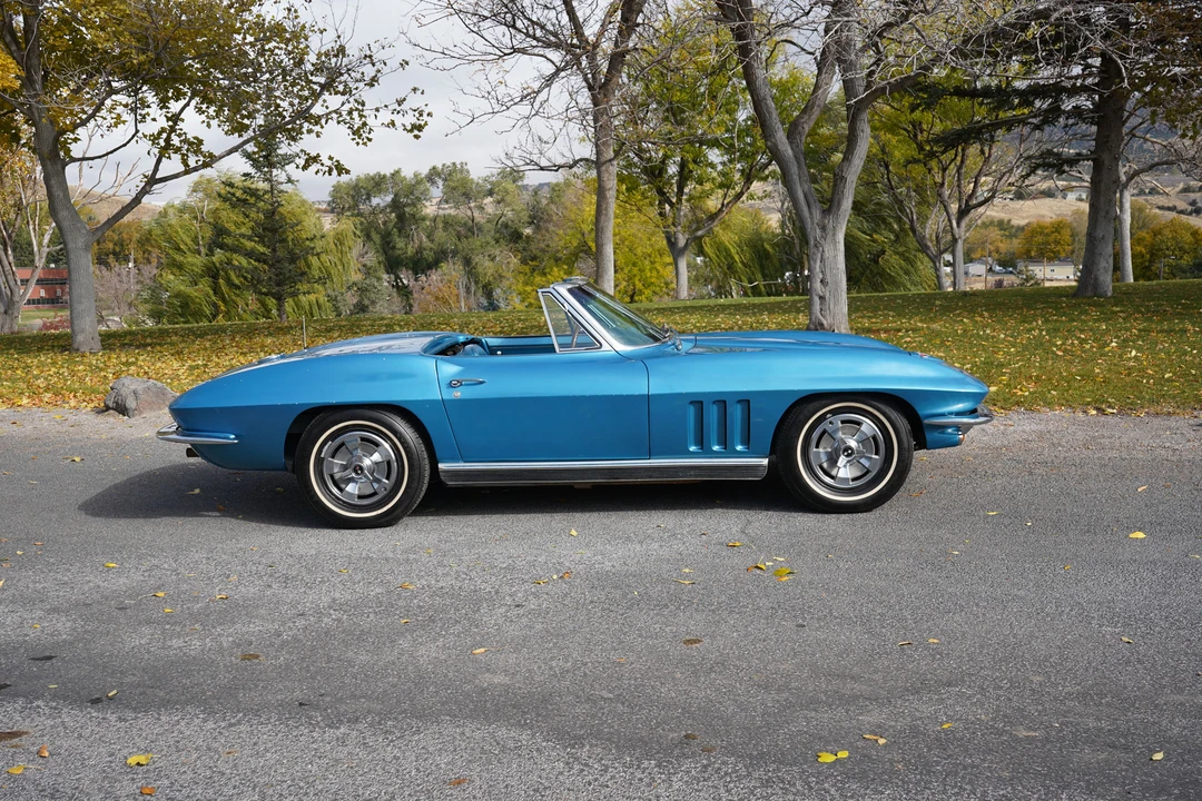 1966 Chevrolet Corvette C2 - Image 4 of 31