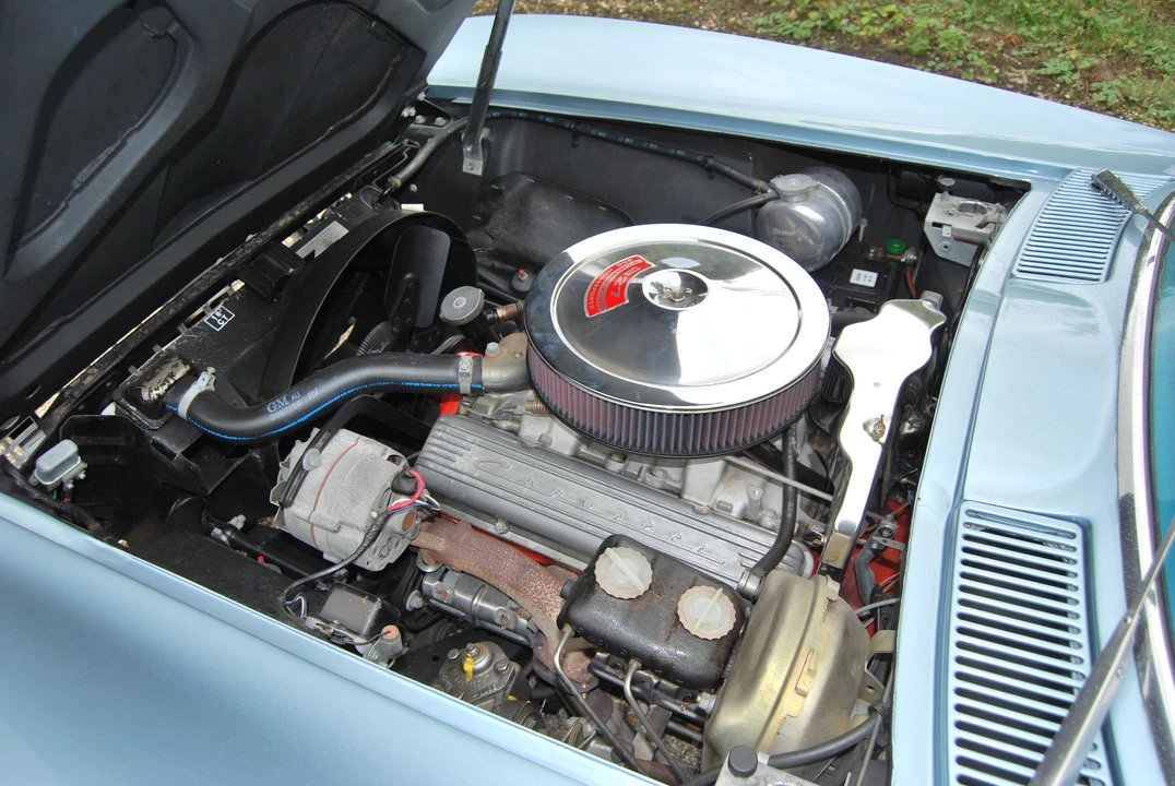 1966 Chevrolet Corvette C2 - Image 11 of 12