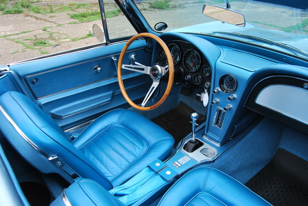 1966 Chevrolet Corvette C2 - Image 2 of 12