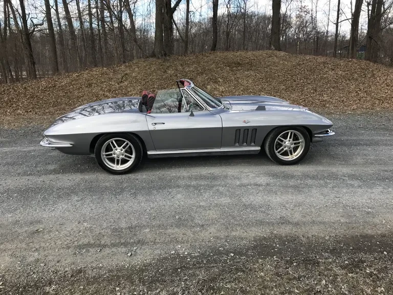 1966 Chevrolet Corvette C2 - Image 2 of 6