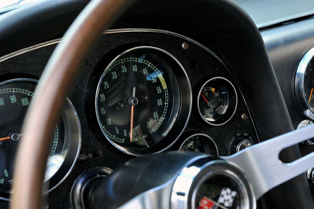 1966 Chevrolet Corvette C2 - Image 12 of 18