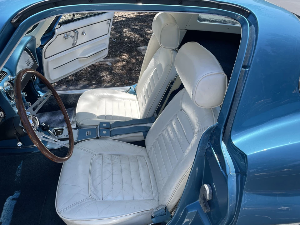 1966 Chevrolet Corvette C2 - Image 21 of 31