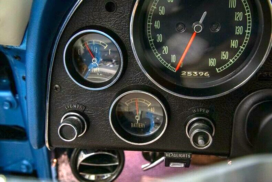 1966 Chevrolet Corvette C2 - Image 30 of 31