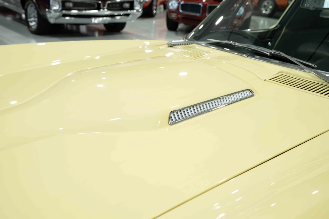 1966 Chevrolet Corvette C2 - Image 15 of 31