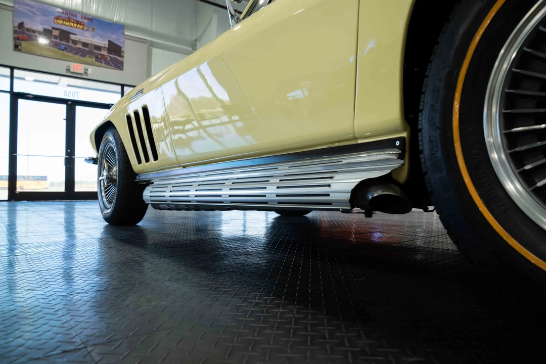 1966 Chevrolet Corvette C2 - Image 30 of 31