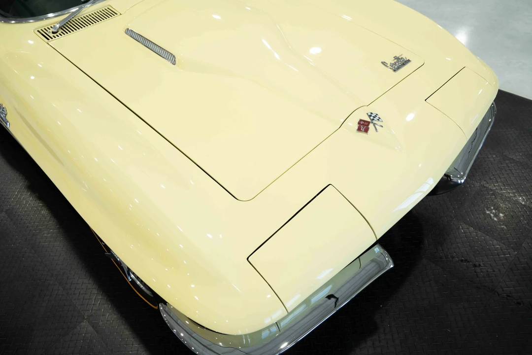 1966 Chevrolet Corvette C2 - Image 14 of 31