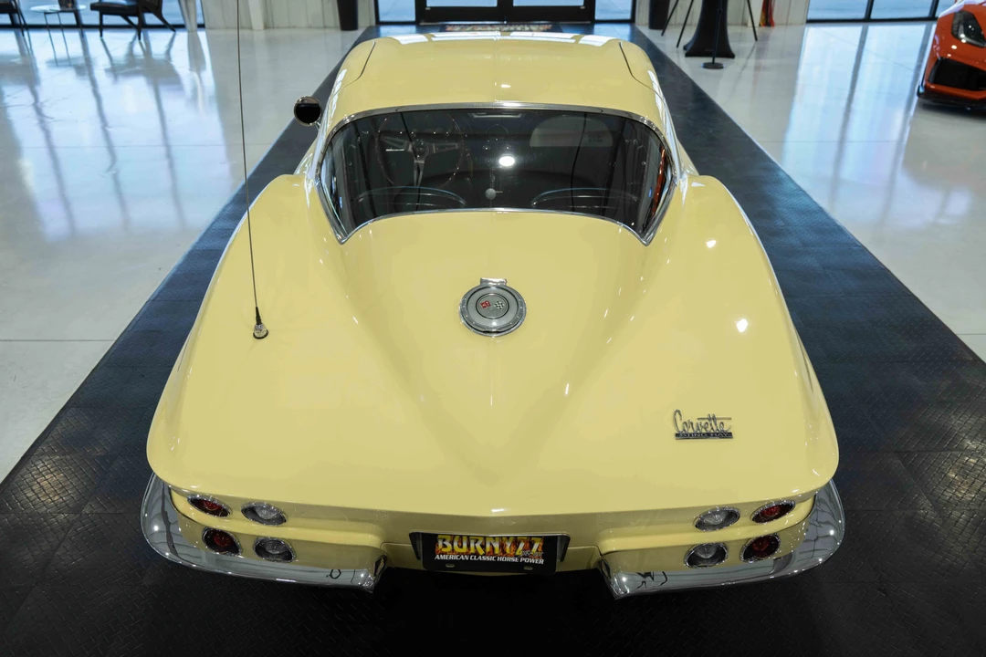 1966 Chevrolet Corvette C2 - Image 21 of 31
