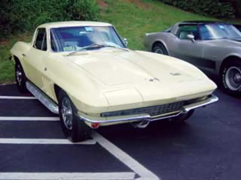 1966 Chevrolet Corvette C2 - Image 2 of 2