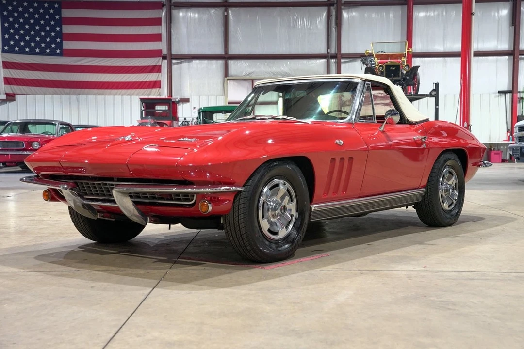 1966 Chevrolet Corvette C2 - Image 18 of 21