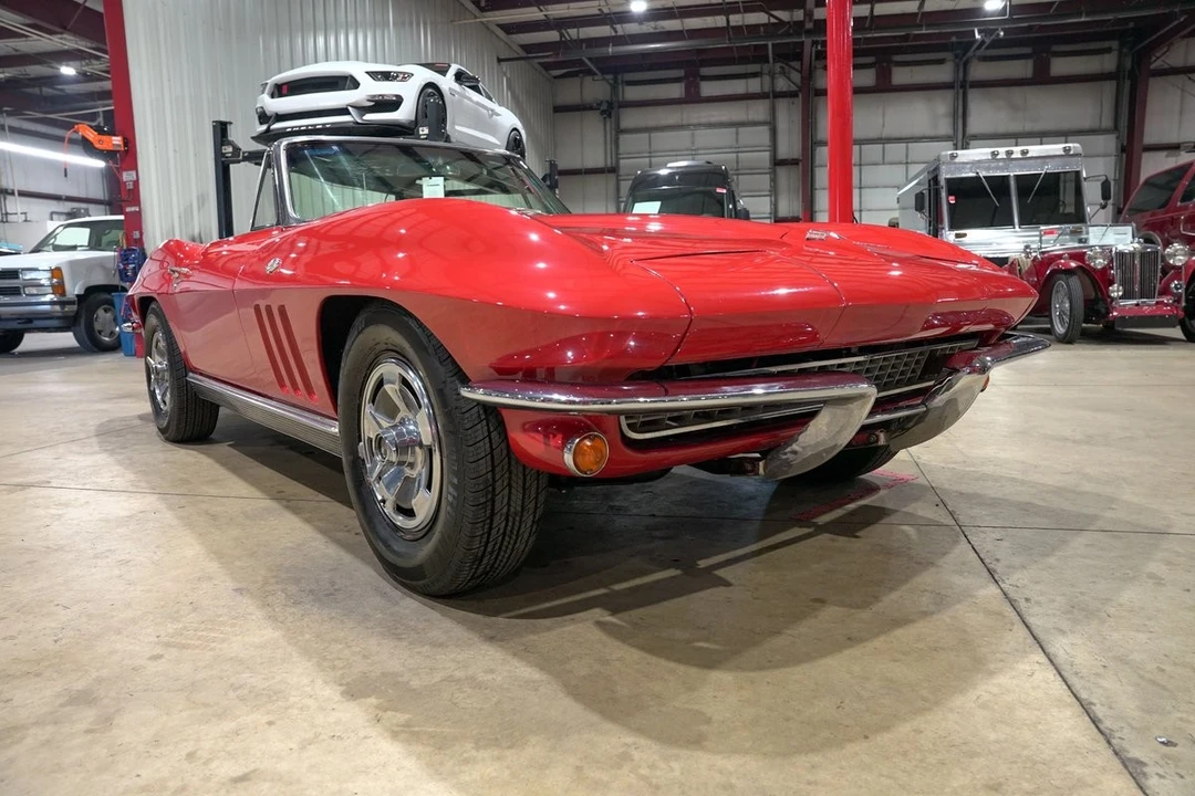 1966 Chevrolet Corvette C2 - Image 12 of 12