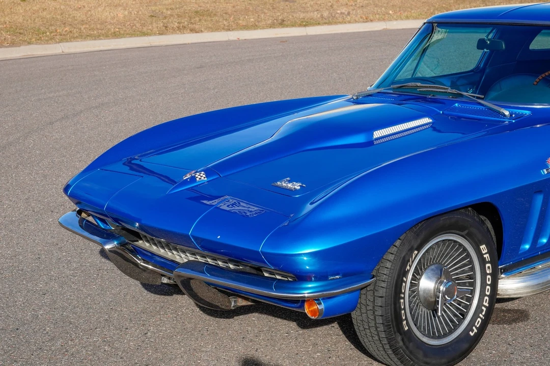 1966 Chevrolet Corvette C2 - Image 19 of 31