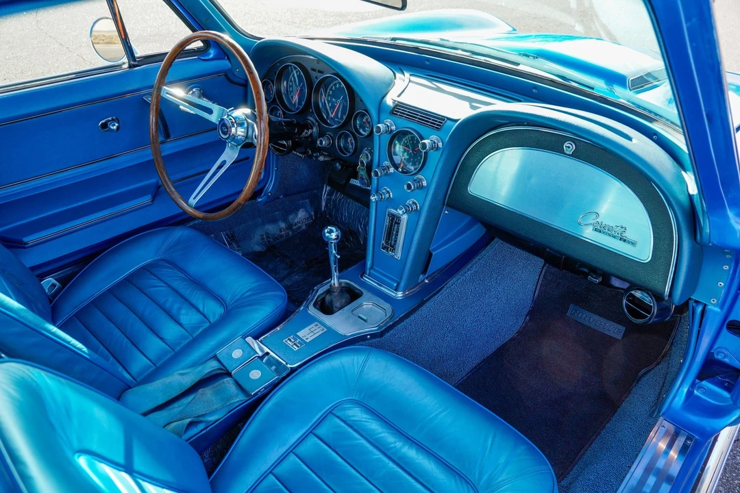 1966 Chevrolet Corvette C2 - Image 13 of 31