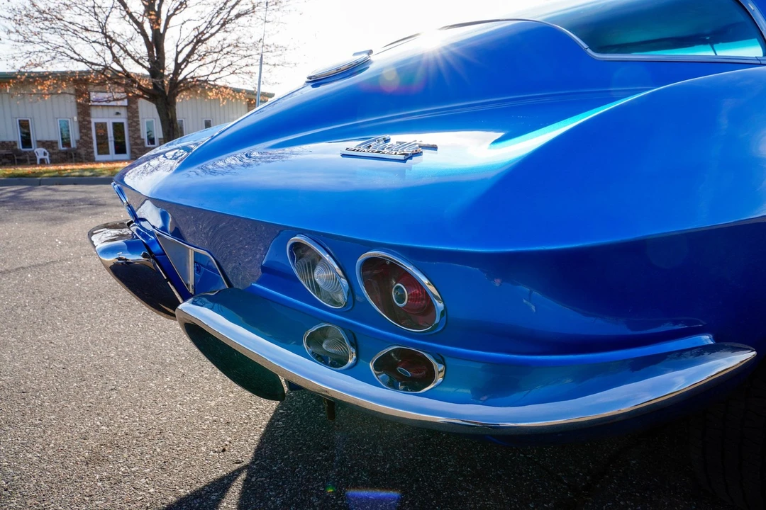 1966 Chevrolet Corvette C2 - Image 25 of 31