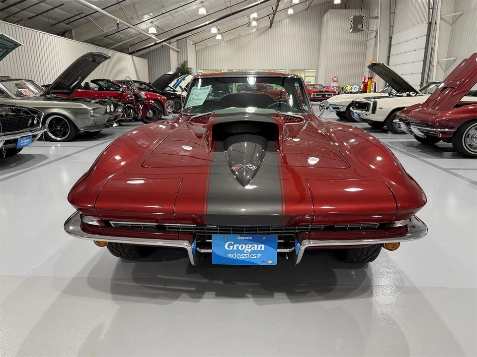 1966 Chevrolet Corvette C2 - Image 13 of 31