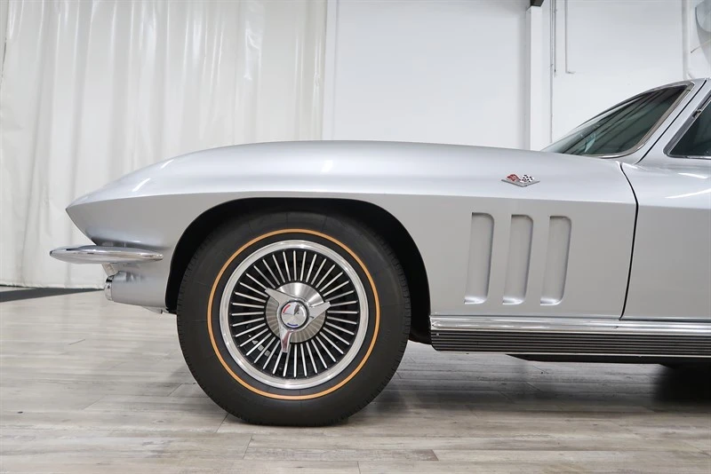 1966 Chevrolet Corvette C2 - Image 15 of 21