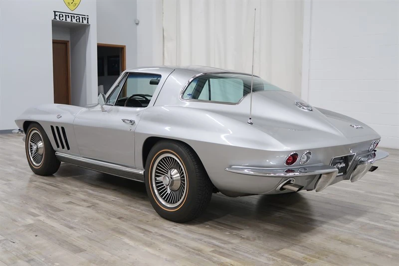 1966 Chevrolet Corvette C2 - Image 11 of 21