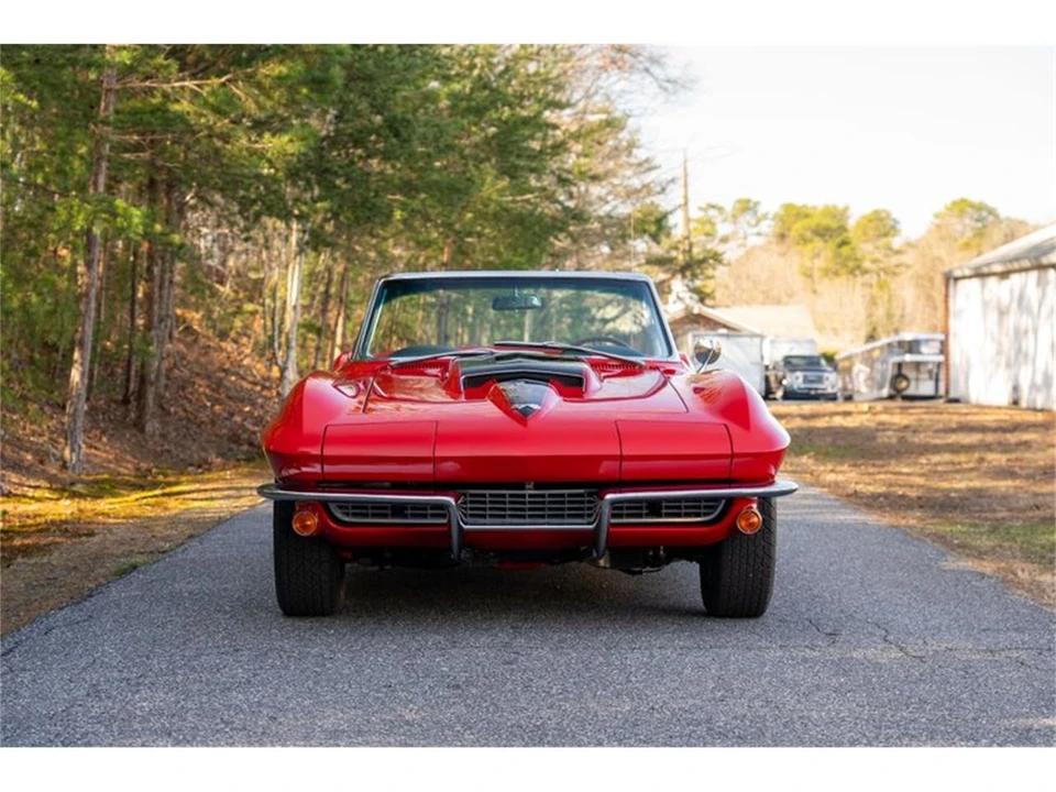 1966 Chevrolet Corvette C2 - Image 8 of 31