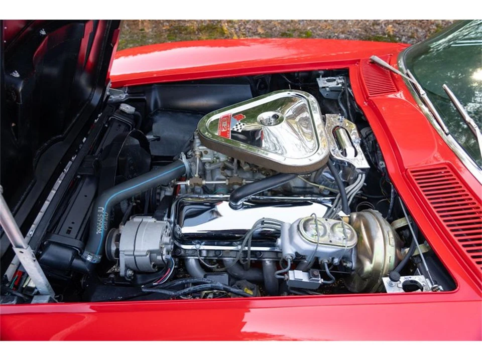 1966 Chevrolet Corvette C2 - Image 30 of 31