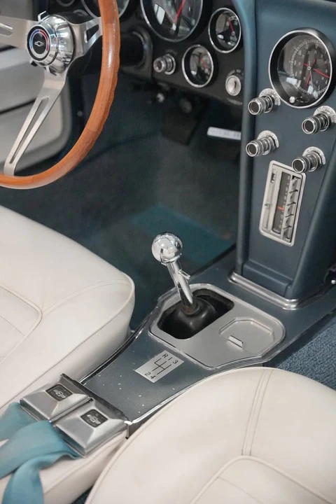 1966 Chevrolet Corvette C2 427 - Image 17 of 20
