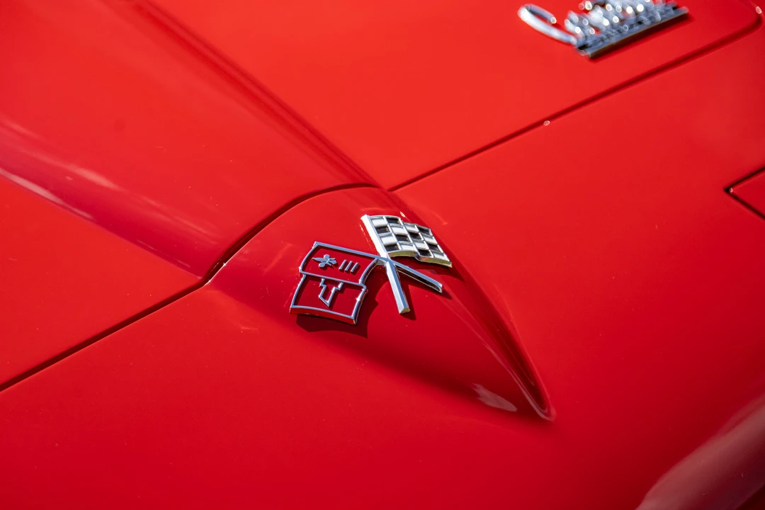 1966 Chevrolet Corvette C2 - Image 15 of 31